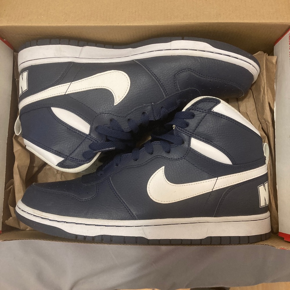 Midnight Navy blue Dunks